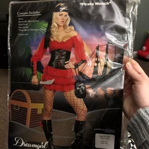 Pirate wench costume